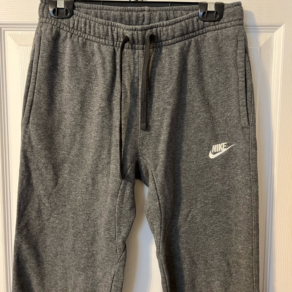 Nike sweatpants size small men's